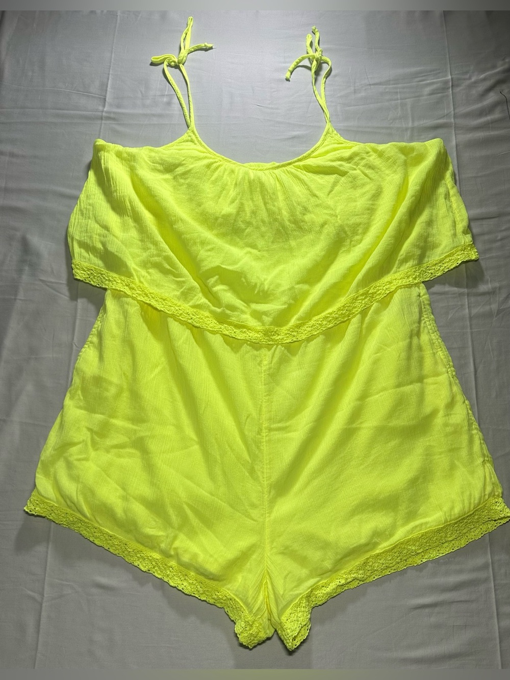 aerie Neon Yellow self-tie spaghetti straps Romper Size XL